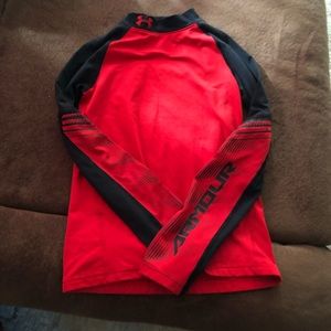 YM UA Fitted Warm Gear